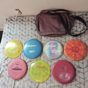 Complete Disc Golf Set with 7 Discs and a Bag